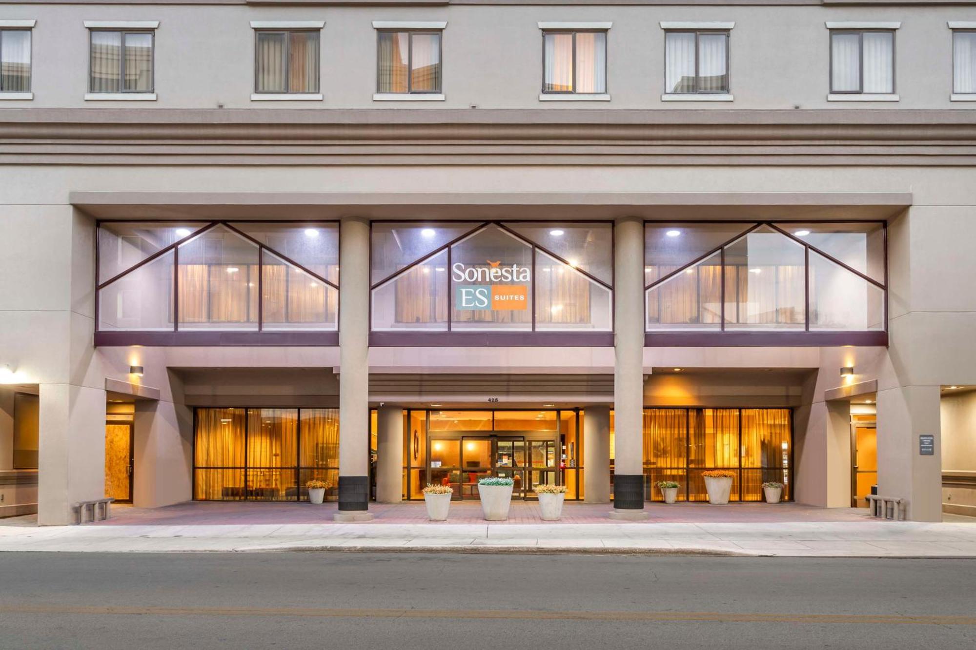 Sonesta Es Suites San Antonio Downtown Alamo Plaza Esterno foto
